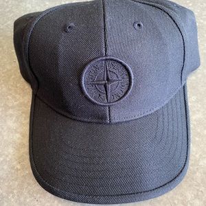 Stone Island Black Cap
